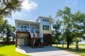 Carolina Sunshine by Oak Island Accommodations